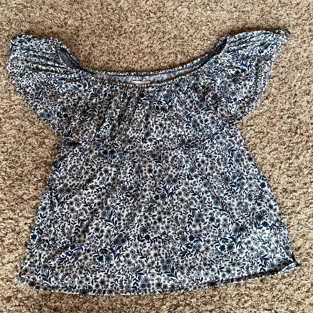 H & M off the shoulder top